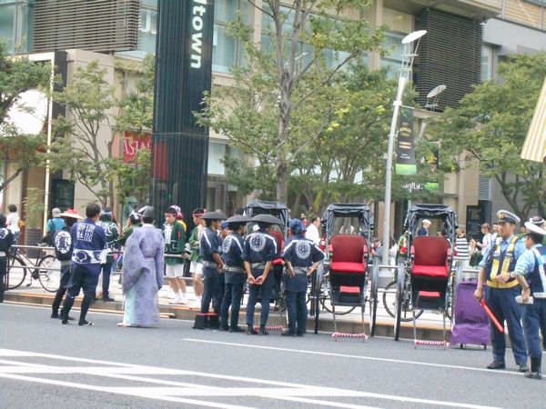 3赤坂氷川神社祭礼、東京ミッドタウンで式典 2016年